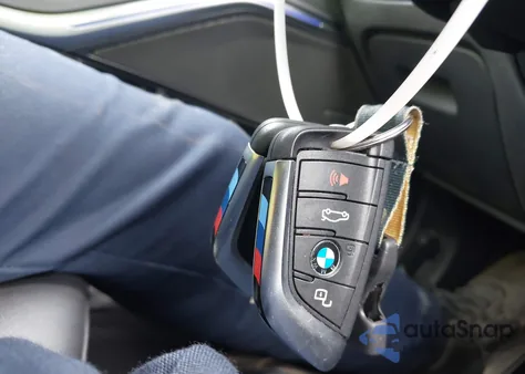 2021 BMW 330I xDrive from USA, damaged, VIN 3MW5R7J09M8B91381